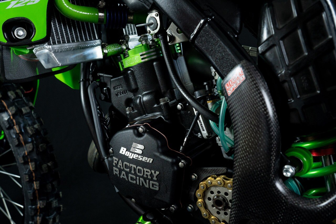 Kawasaki KX 125 by Made Of